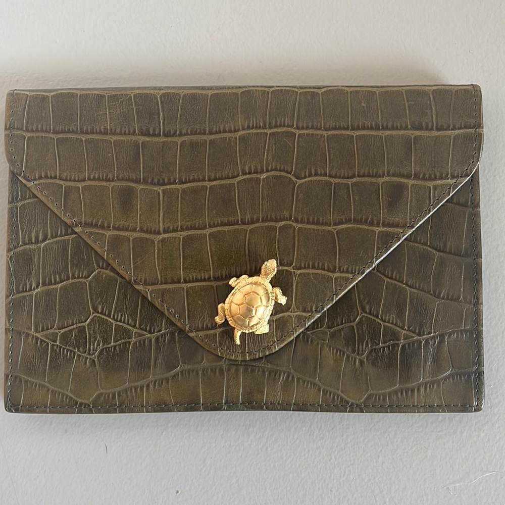 Karen’s Callam photo clutch - army green embossed, gold turtle